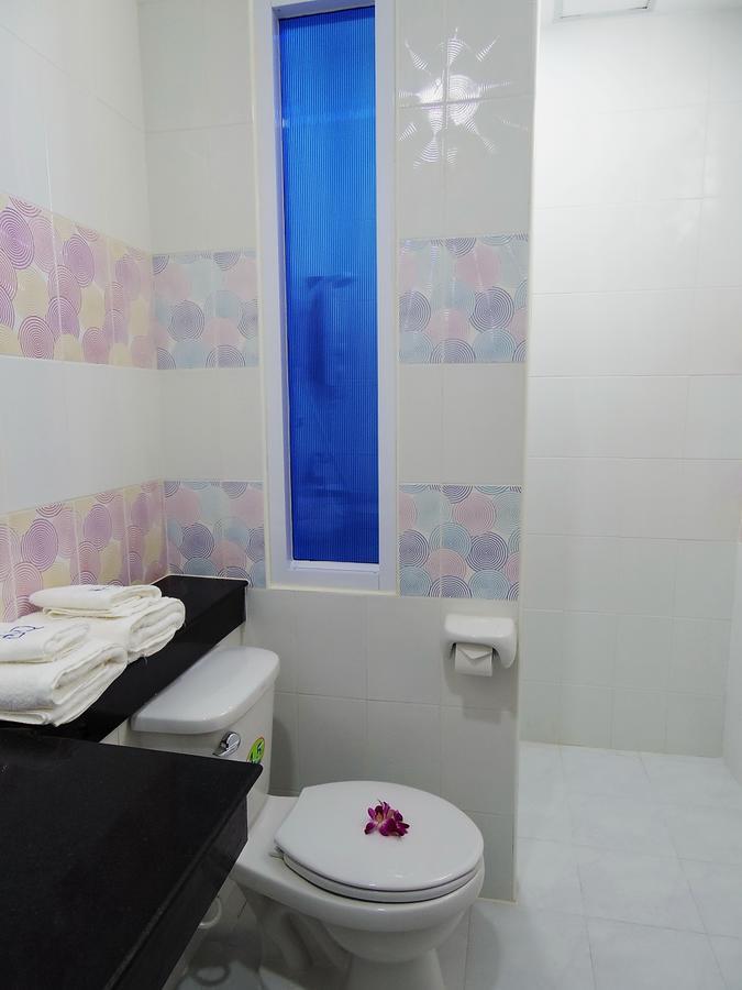 The Sr Residence Lampang Exteriör bild